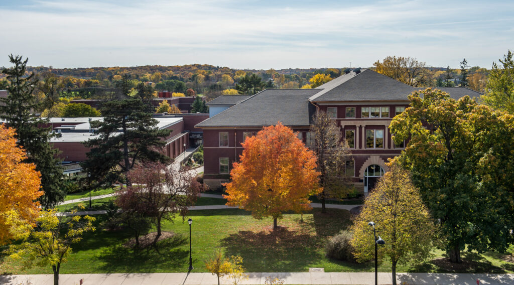 UW-River Falls agricultural engineering program receives ABET ...