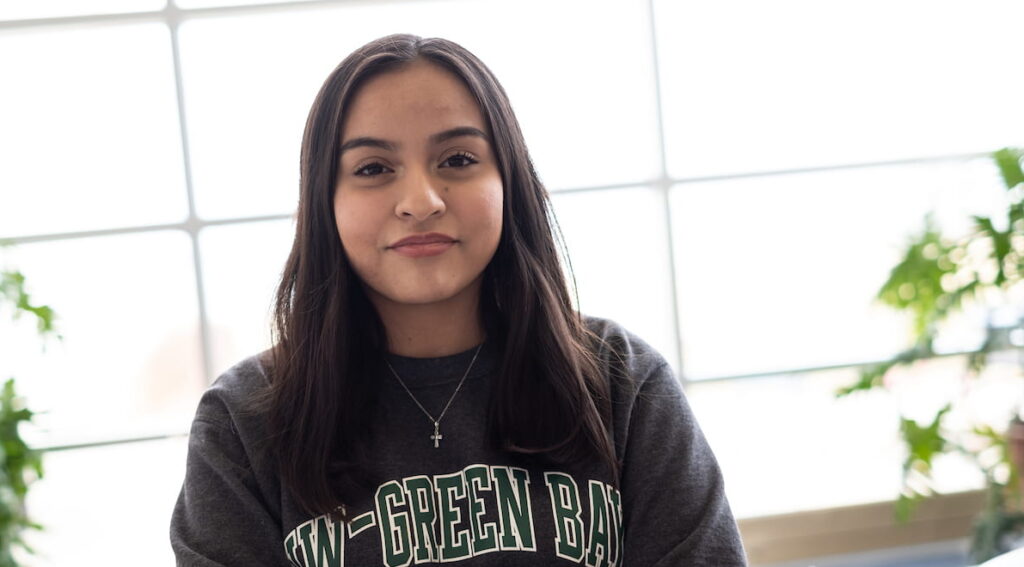 uw-green-bay-meet-a-high-school-senior-with-a-college-degree-all-in