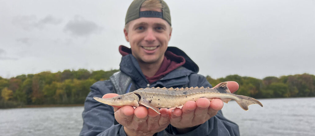 Students from the University of Washington, Green Bay, participate in research into marine nuisance protection