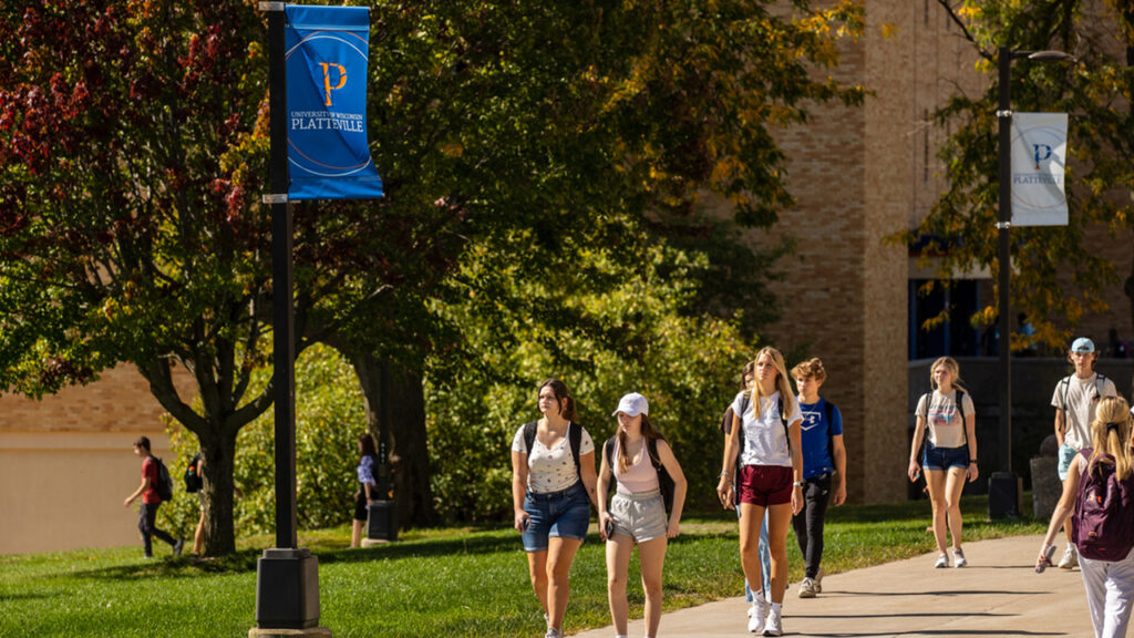 Photo of UW-Platteville campus in fall