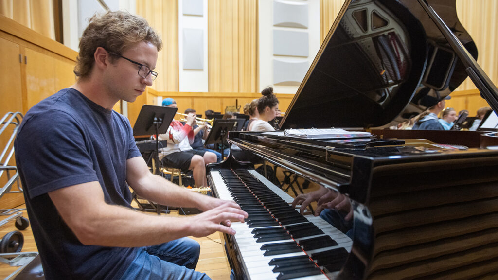 Photo of Elliott Loughney, a UW-Platteville junior civil engineering and music double major