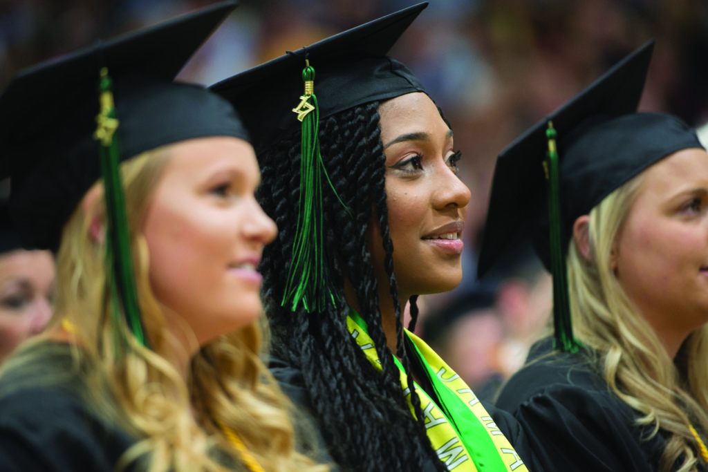 Photo of UW-Parkside graduates